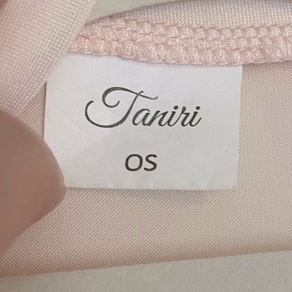 Tanini Lace Light Pink Robe, Size OS - Picture 4 of 8